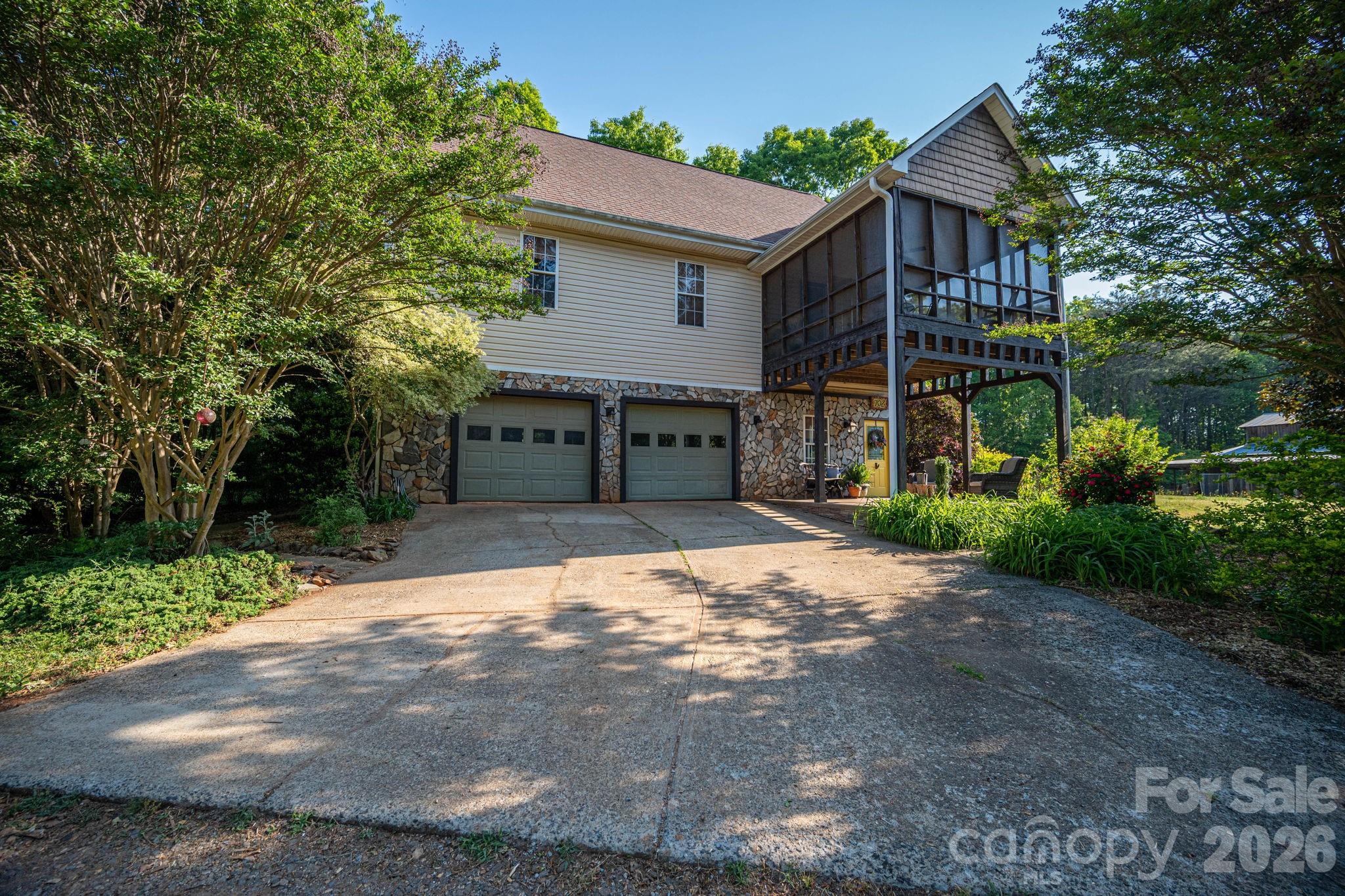 702 Saddlebrook Lane Cherryville NC 28021
