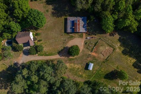 702 Saddlebrook Lane Cherryville NC 28021