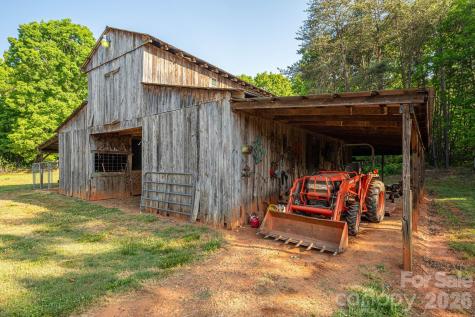 702 Saddlebrook Lane Cherryville NC 28021
