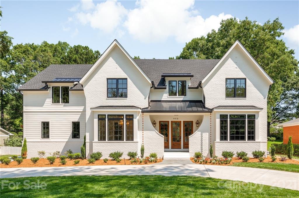 4418 Woodlark Lane Charlotte NC 28211