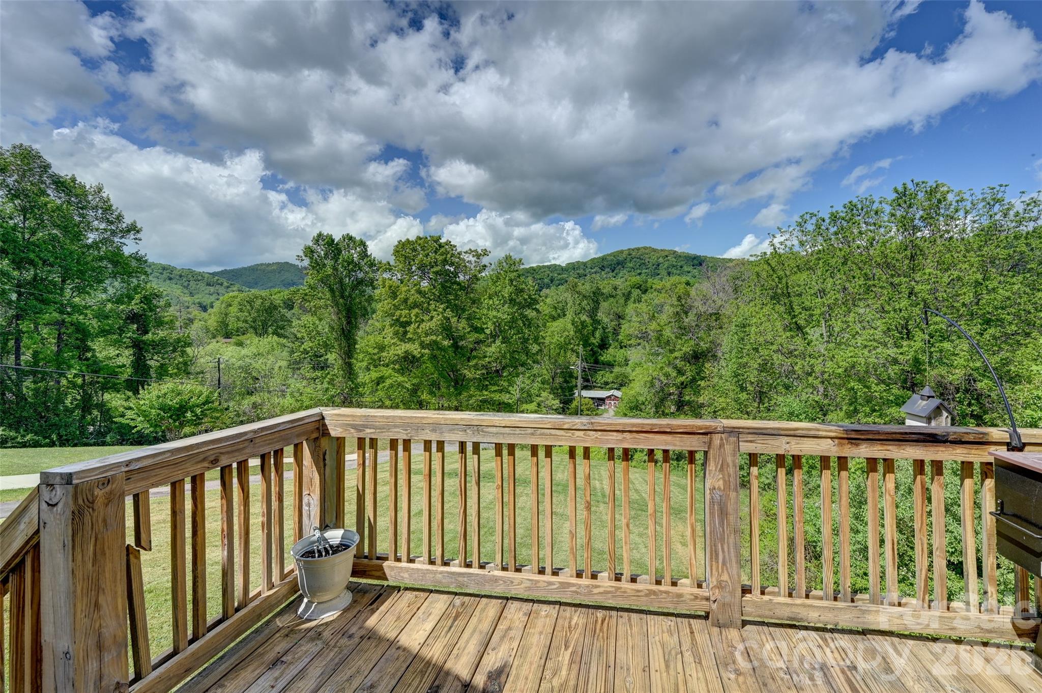 371 Starnes Cove Road Candler NC 28715