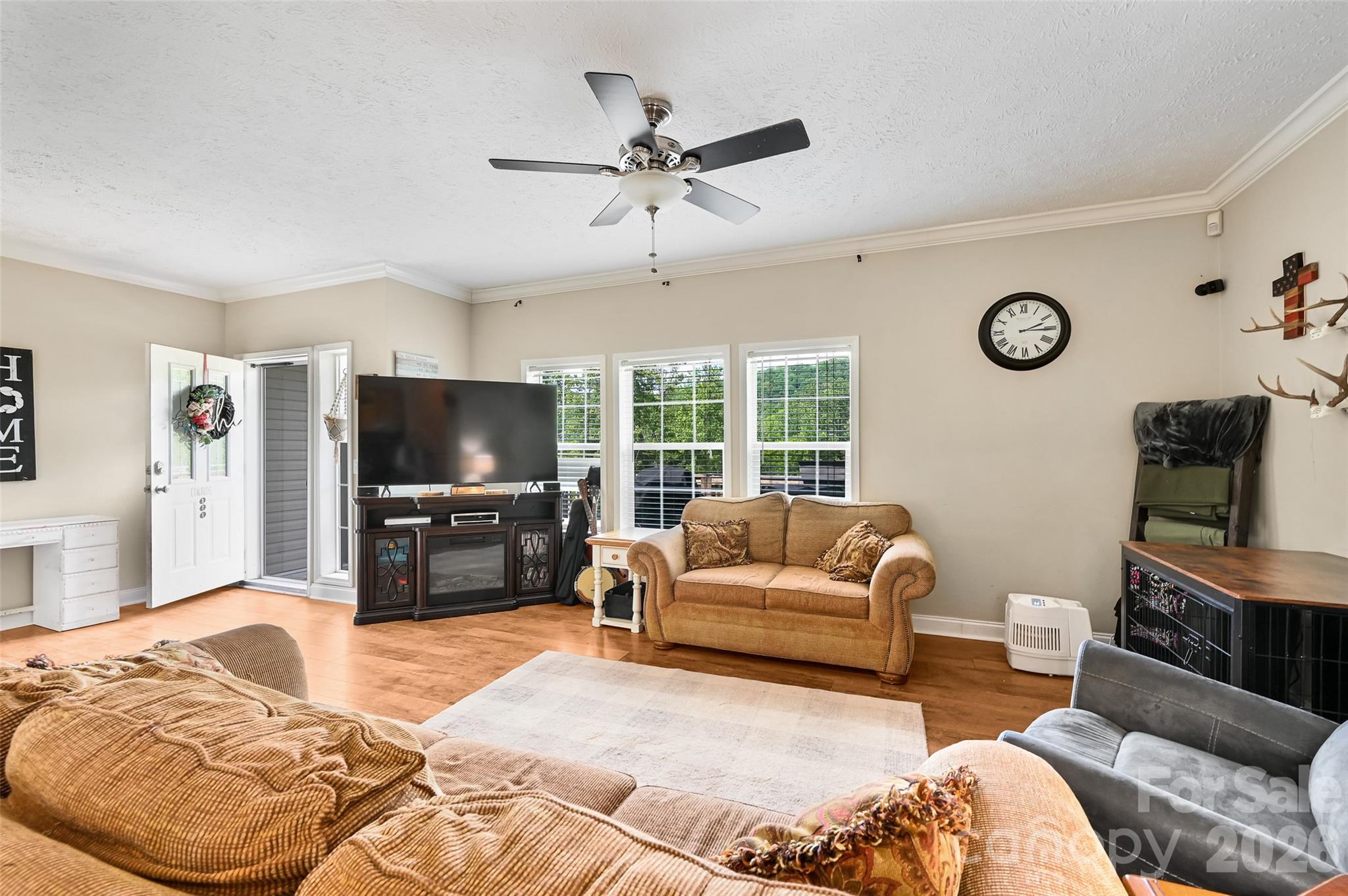 371 Starnes Cove Road Candler NC 28715