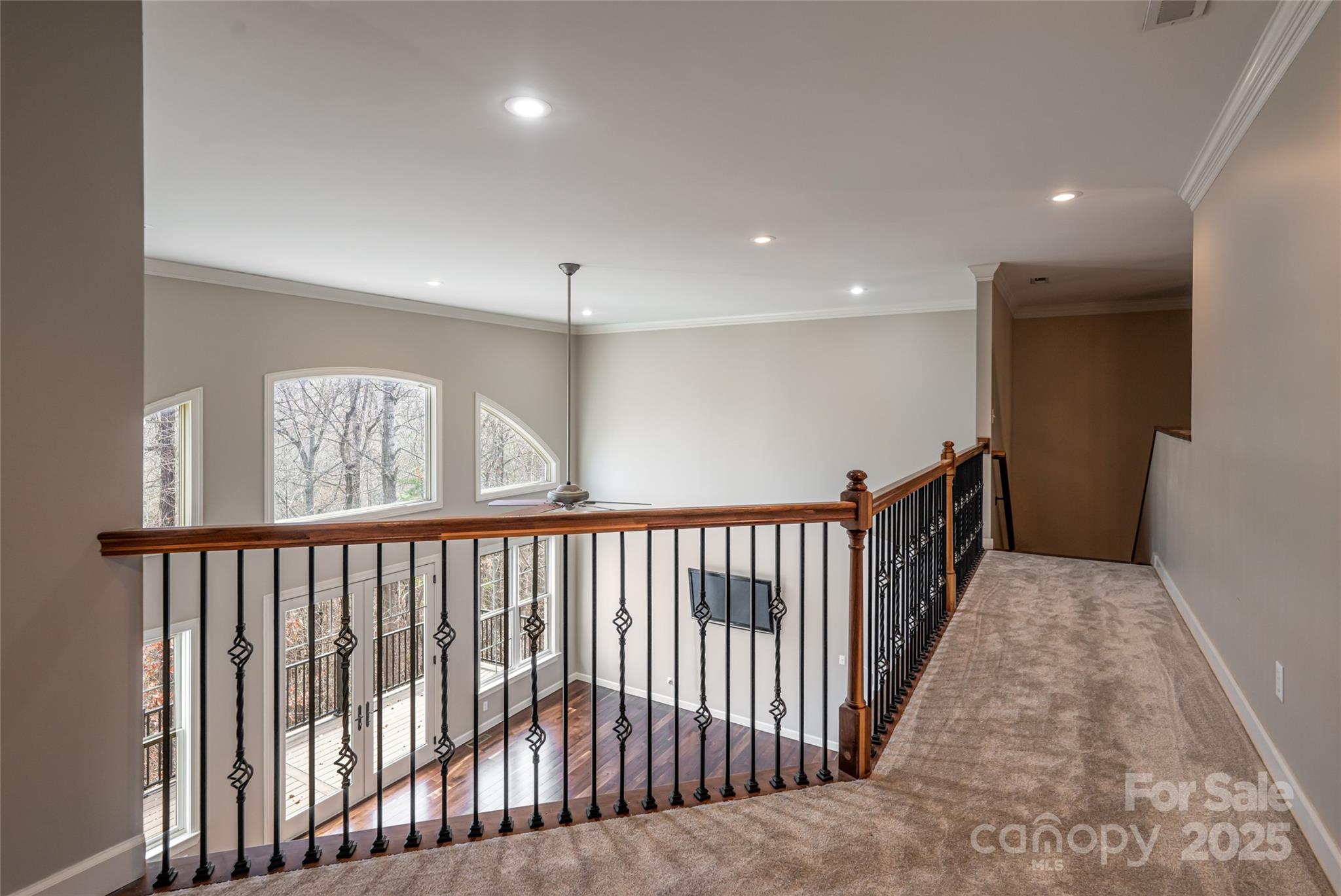 98 Sovereign Lane Fairview NC 28730