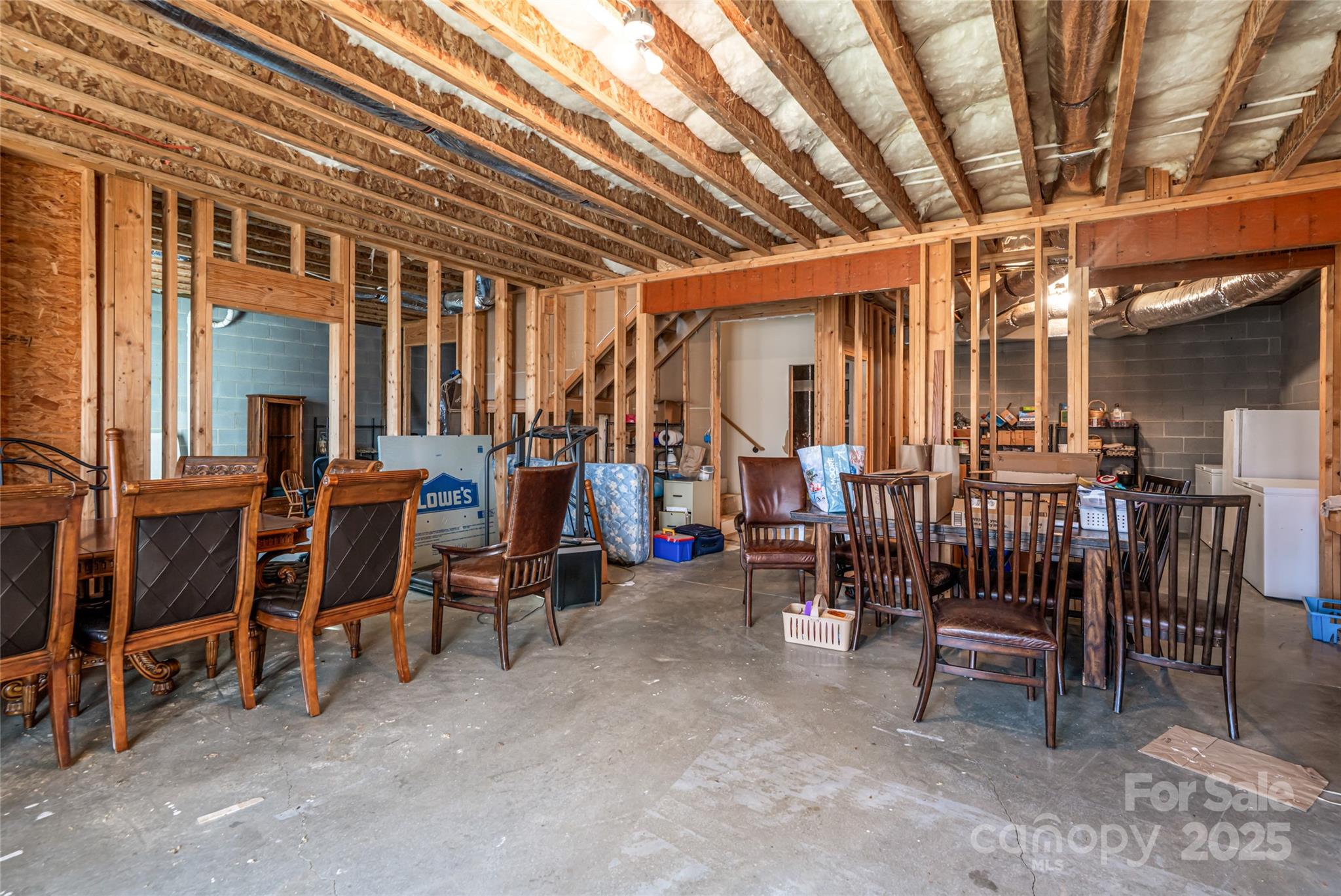 98 Sovereign Lane Fairview NC 28730