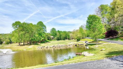 108 Fairway Knoll Drive Hendersonville NC 28739