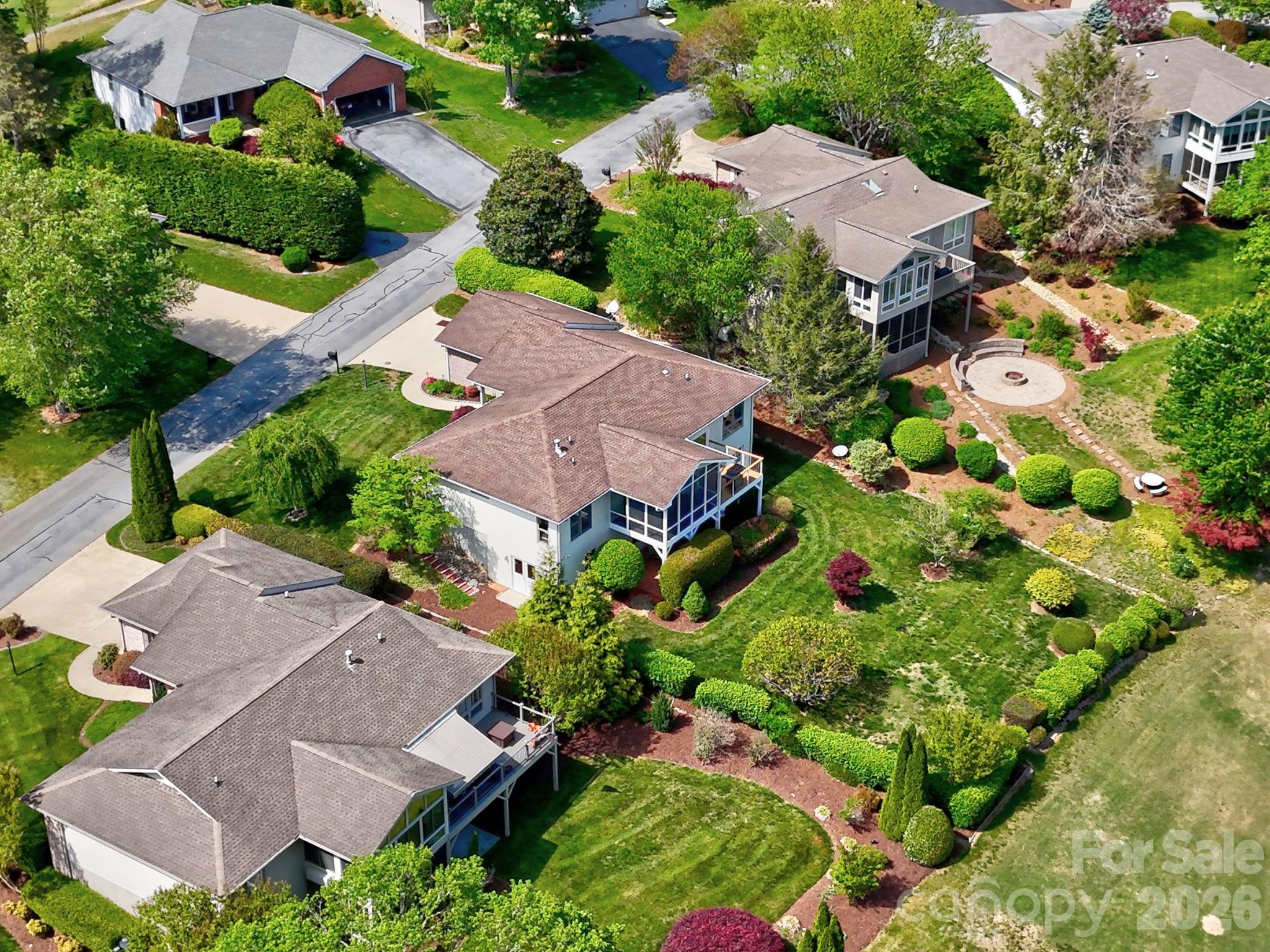 108 Fairway Knoll Drive Hendersonville NC 28739