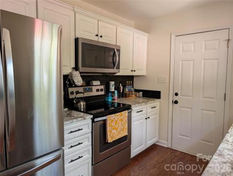 505 Azure Avenue Albemarle NC 28001