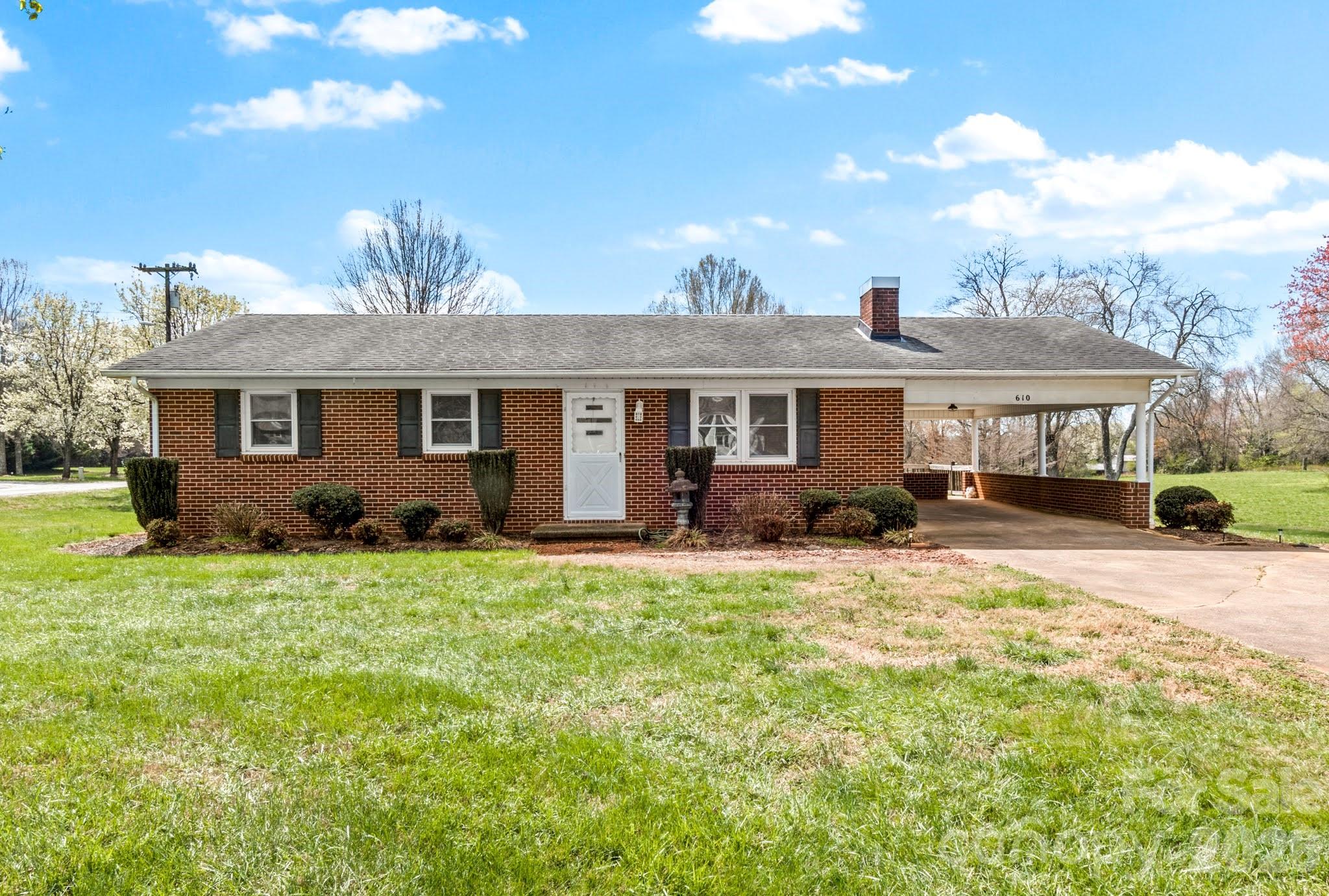 610 Nc 67 Highway Boonville NC 27011