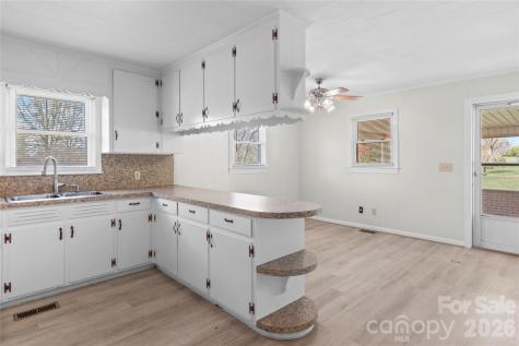 610 Nc 67 Highway Boonville NC 27011