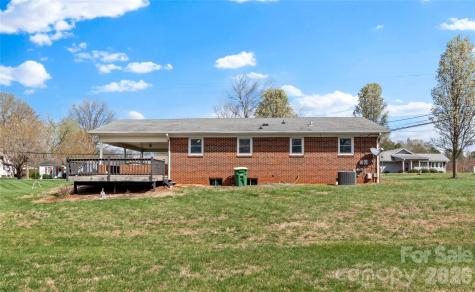 610 Nc 67 Highway Boonville NC 27011