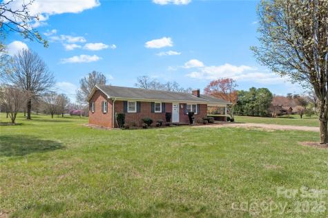 610 Nc 67 Highway Boonville NC 27011