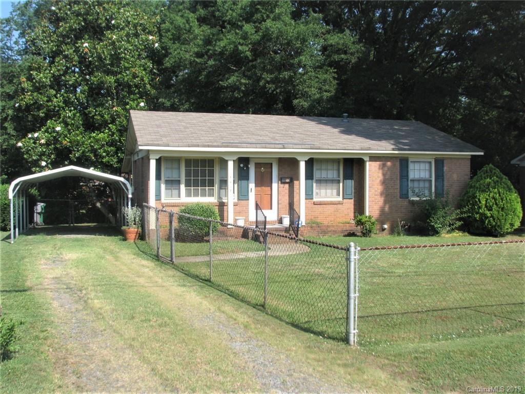 4417 Knollcrest Drive Charlotte NC 28208