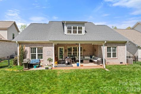4422 Cheyenne Court Winston Salem NC 27106
