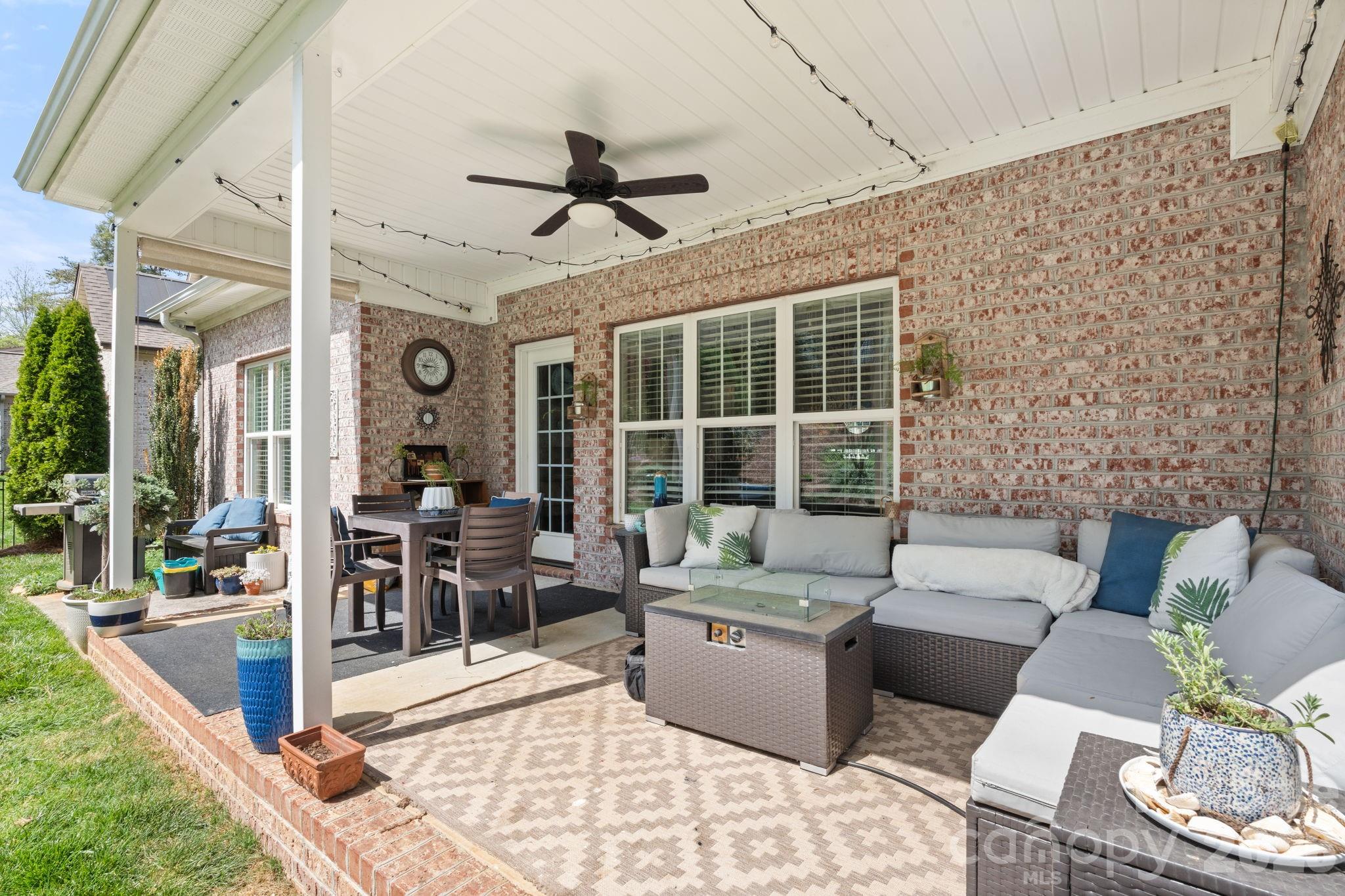 4422 Cheyenne Court Winston Salem NC 27106