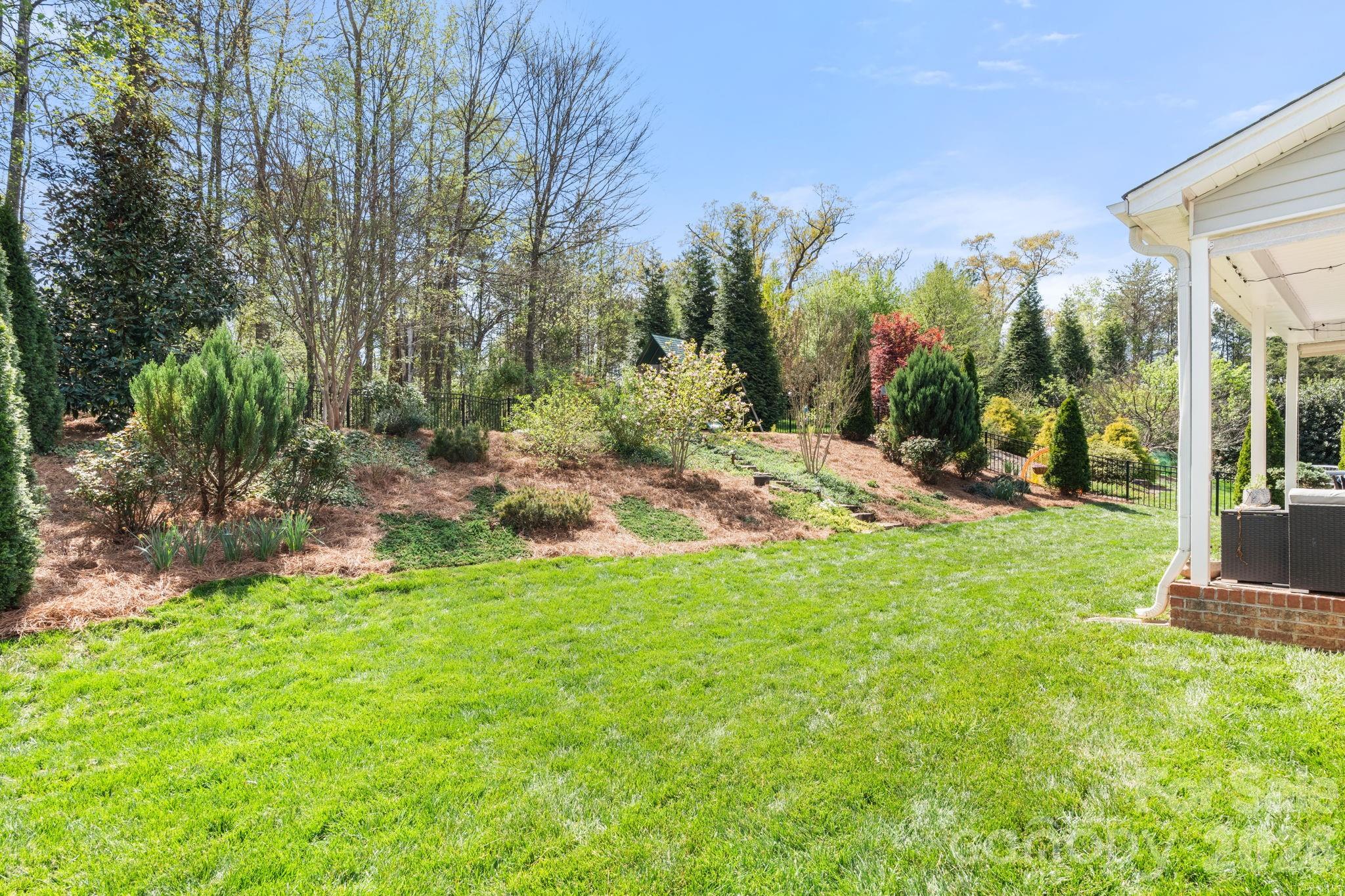 4422 Cheyenne Court Winston Salem NC 27106