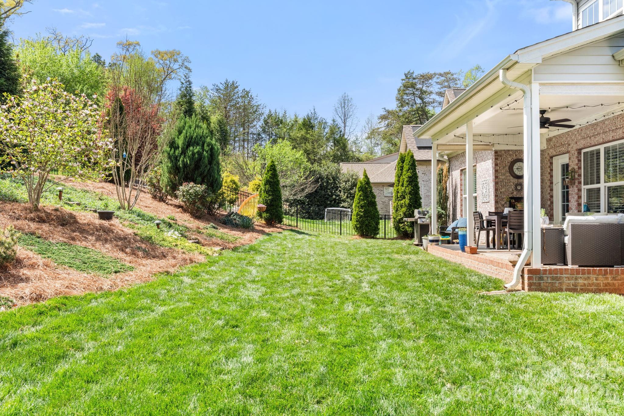 4422 Cheyenne Court Winston Salem NC 27106