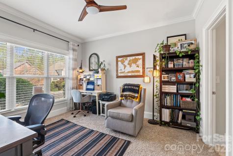 4422 Cheyenne Court Winston Salem NC 27106