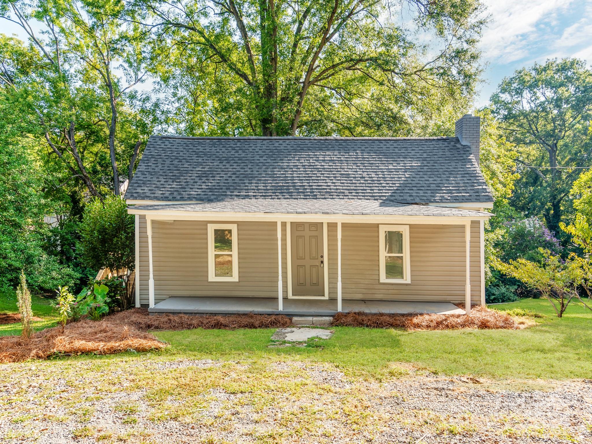 92 Mckinnon Avenue NE Concord NC 28025