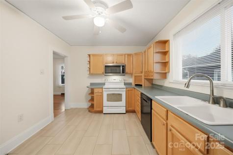 3 Enka Oak Street Candler NC 28715