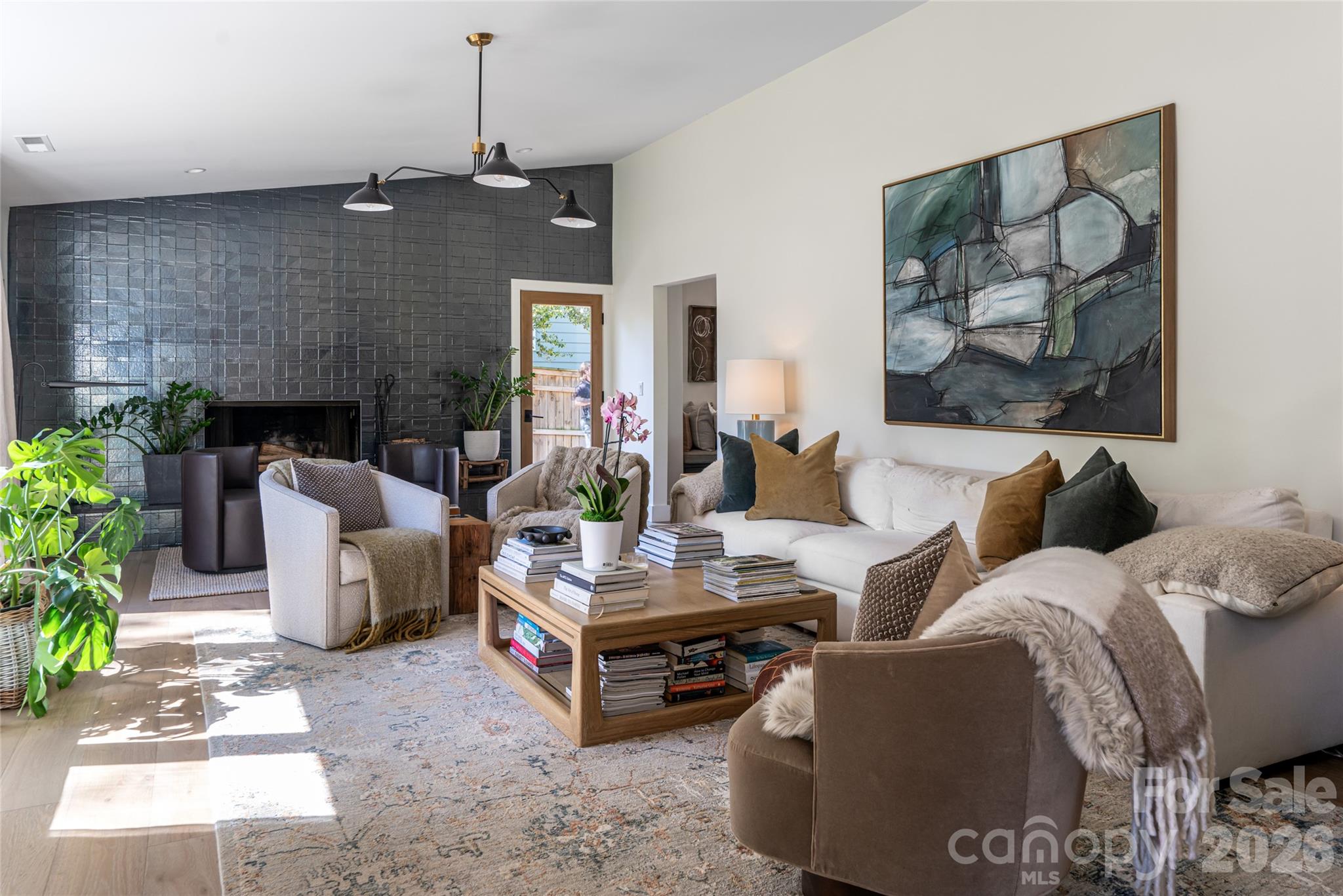 15 Red Oak Road Asheville NC 28804