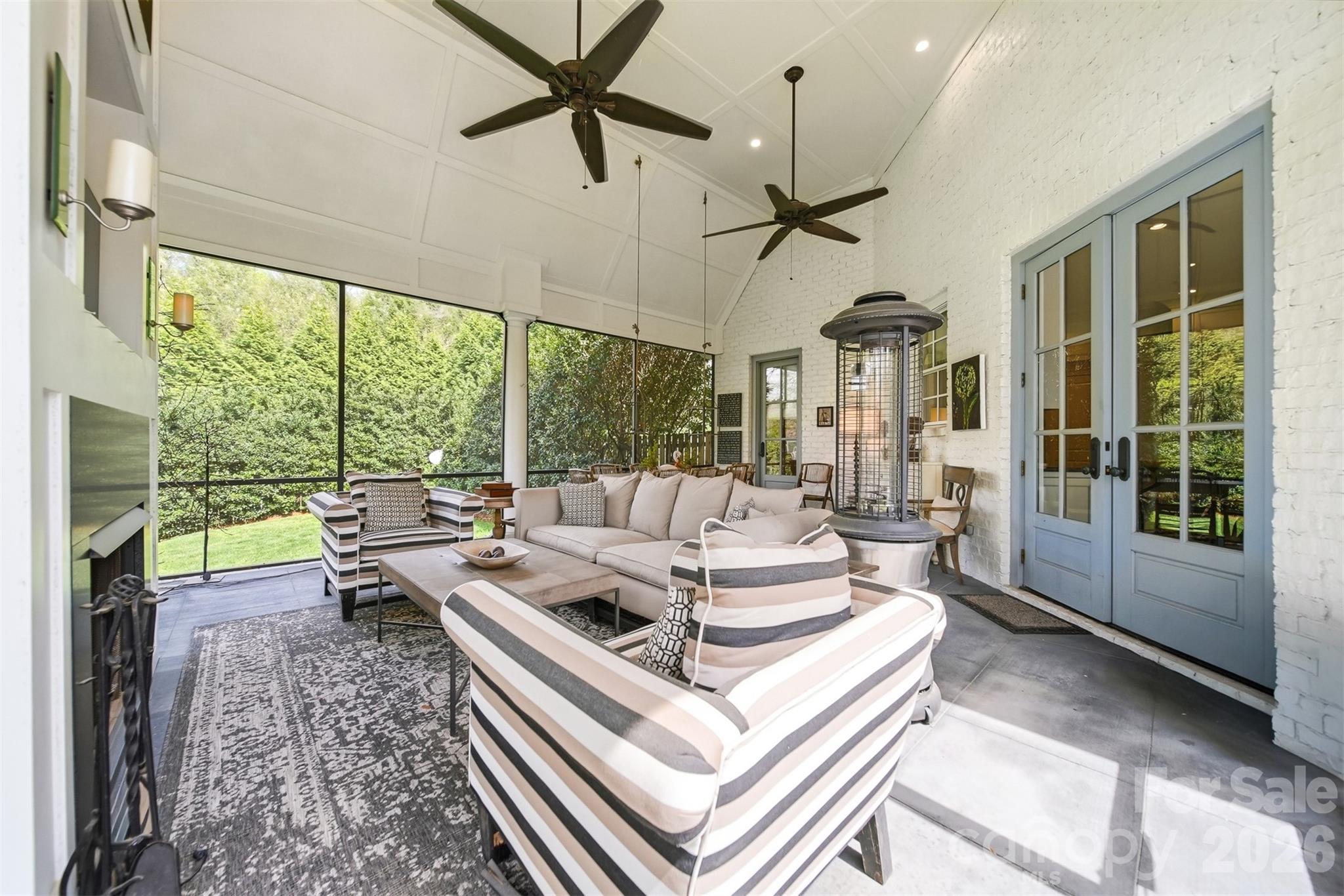 834 9th Avenue NW Hickory NC 28601
