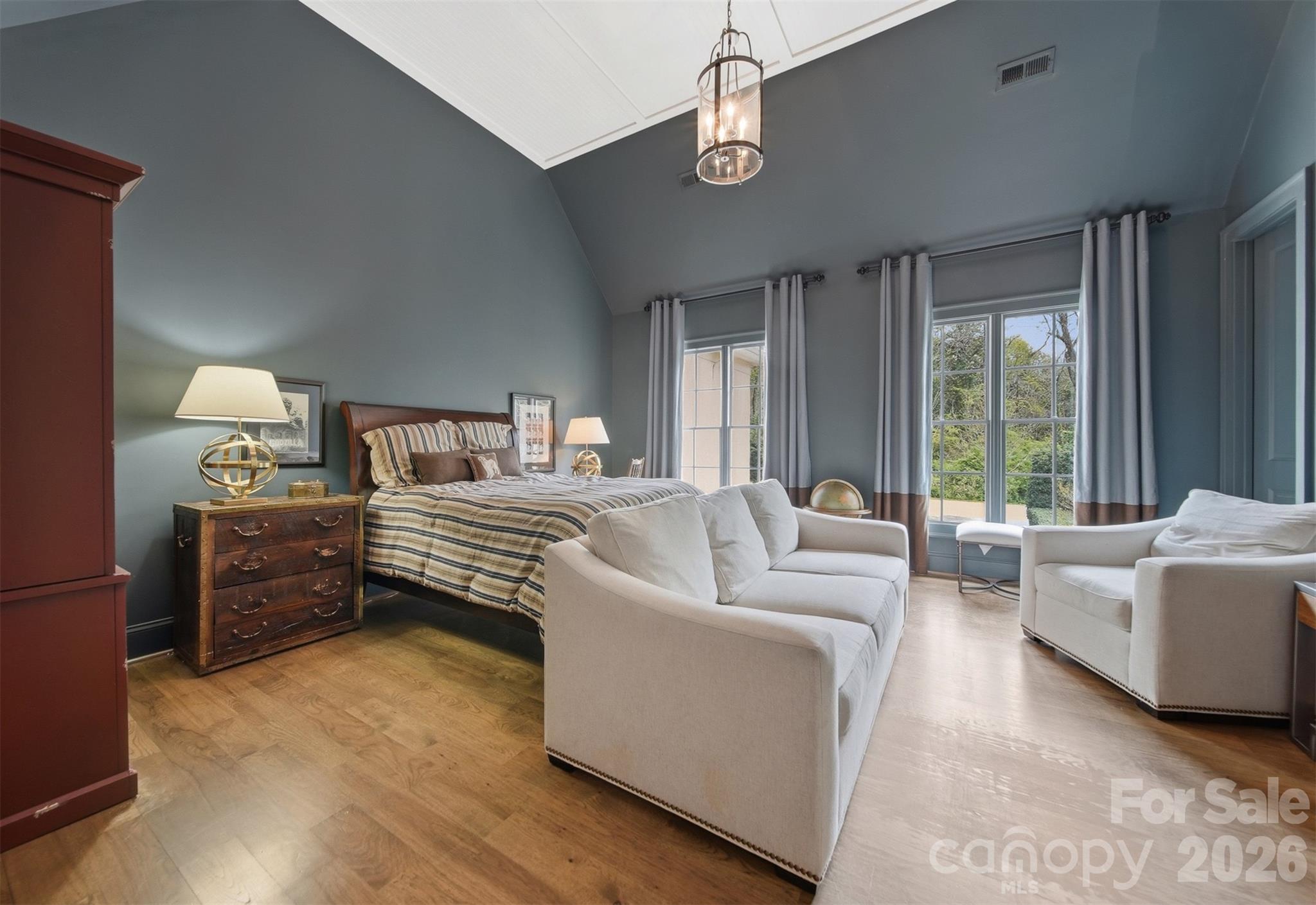 834 9th Avenue NW Hickory NC 28601