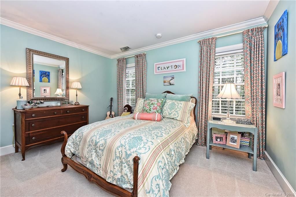 3216 Shillington Place Charlotte NC 28210