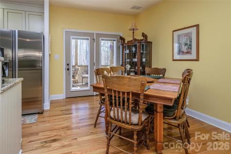 281 Ewbank Road Etowah NC 28729