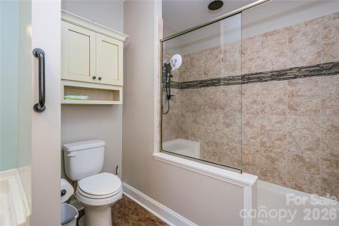 281 Ewbank Road Etowah NC 28729