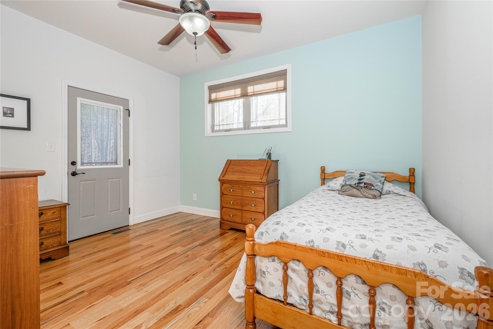 281 Ewbank Road Etowah NC 28729