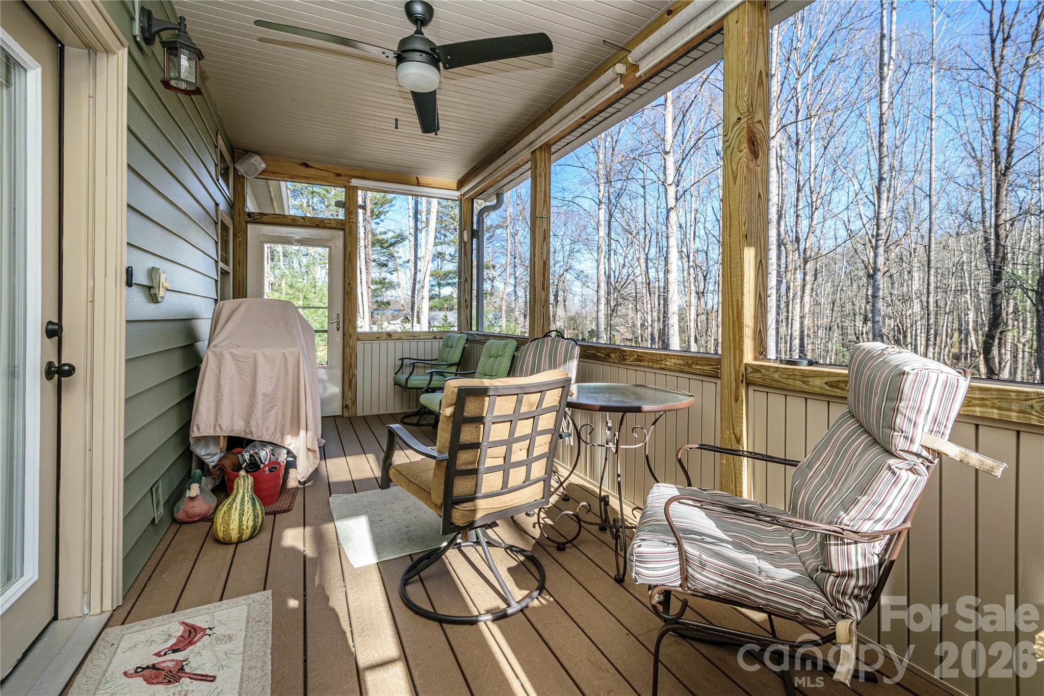 281 Ewbank Road Etowah NC 28729