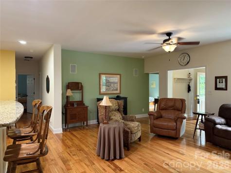 281 Ewbank Road Etowah NC 28729