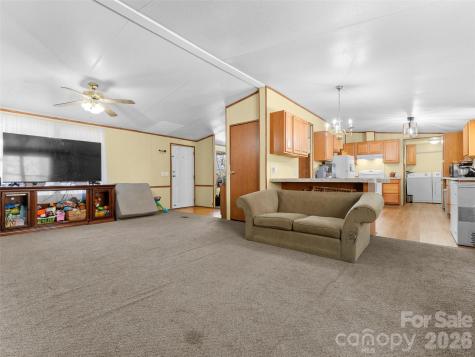 301 Matthew Lane Canton NC 28716
