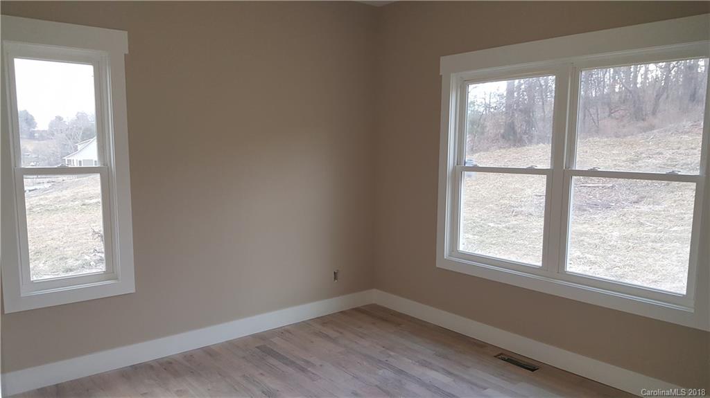 40 Greenwood Fields Drive Asheville NC 28804