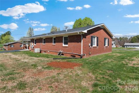 612 E Main Street Boonville NC 27011