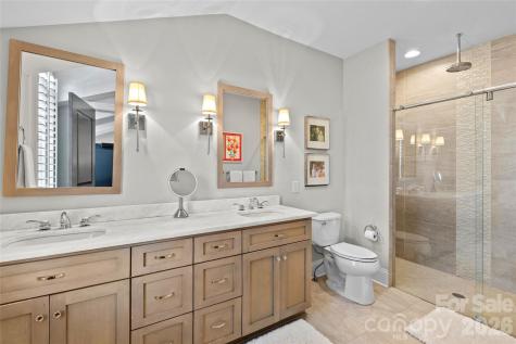1624 Lombardy Circle Charlotte NC 28203