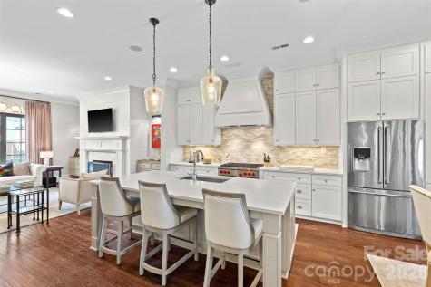1624 Lombardy Circle Charlotte NC 28203