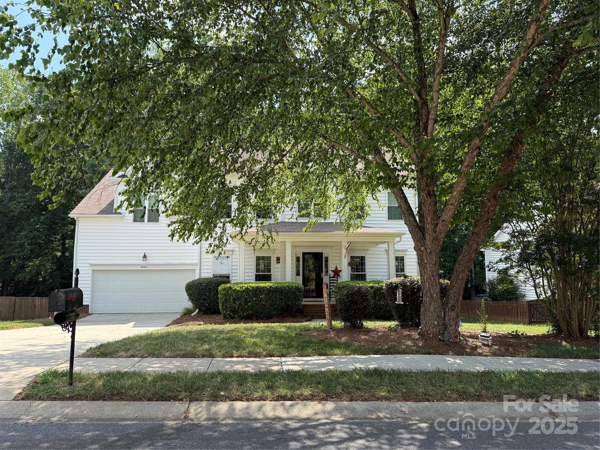 8307 Beardsley Drive Charlotte NC 28269