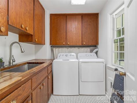 721 Golf Course Road Waynesville NC 28786