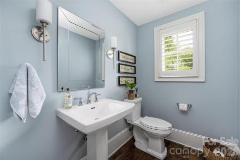 5422 Closeburn Road Charlotte NC 28210