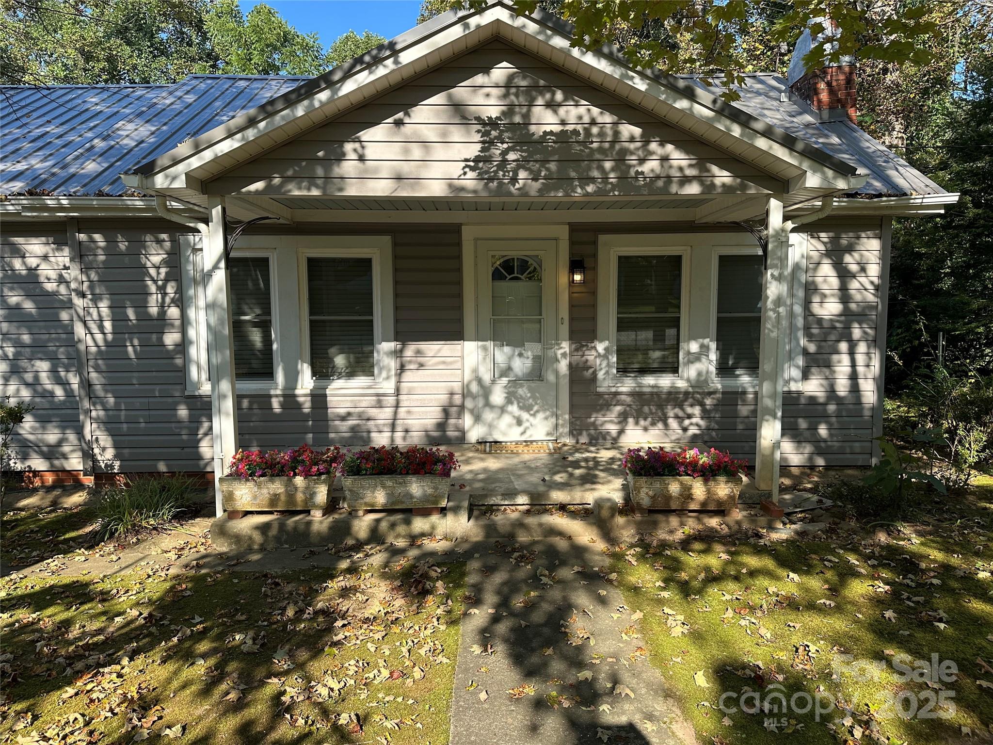 290 Old Highway 10 Road W Marion NC 28752