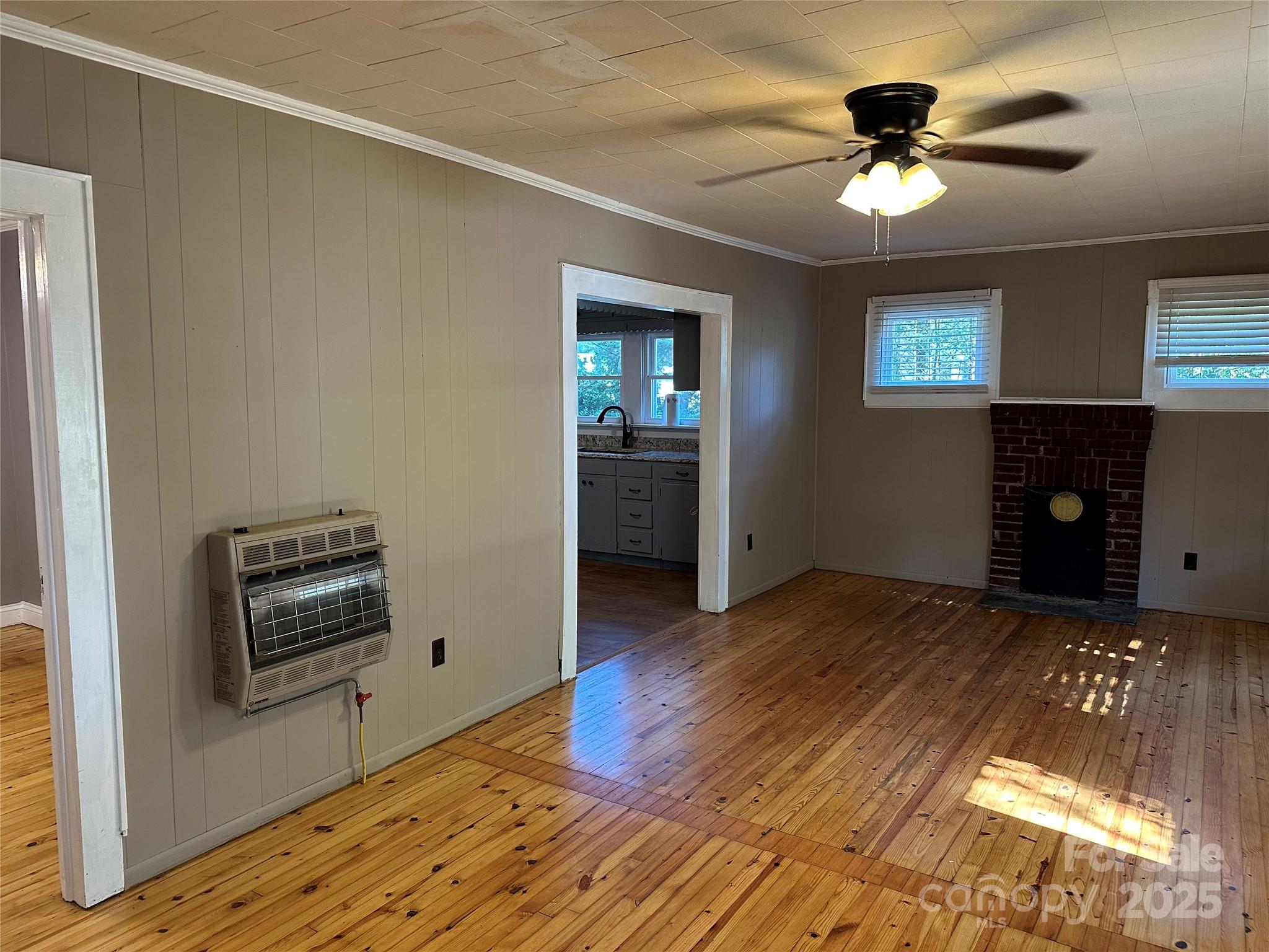 290 Old Highway 10 Road W Marion NC 28752