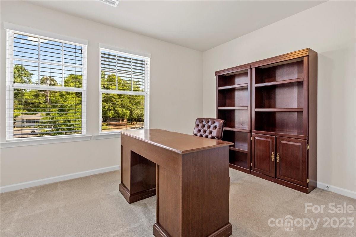 1504 Sharon Road W Charlotte NC 28210
