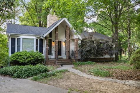 1407 Jodhpur Court Charlotte NC 28212