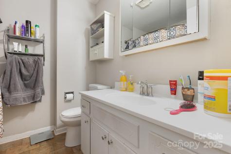 1407 Jodhpur Court Charlotte NC 28212