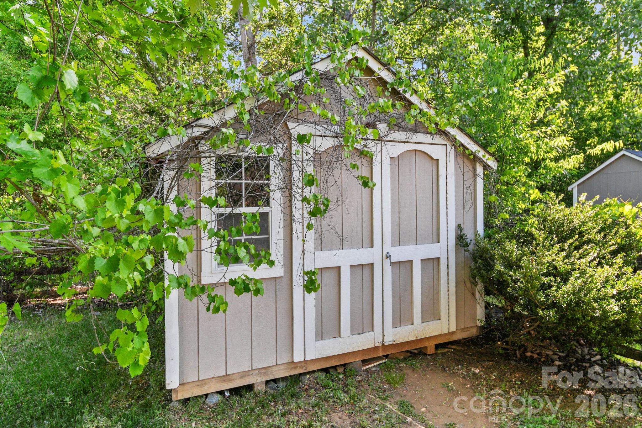 2056 Moss Creek Drive Harrisburg NC 28075