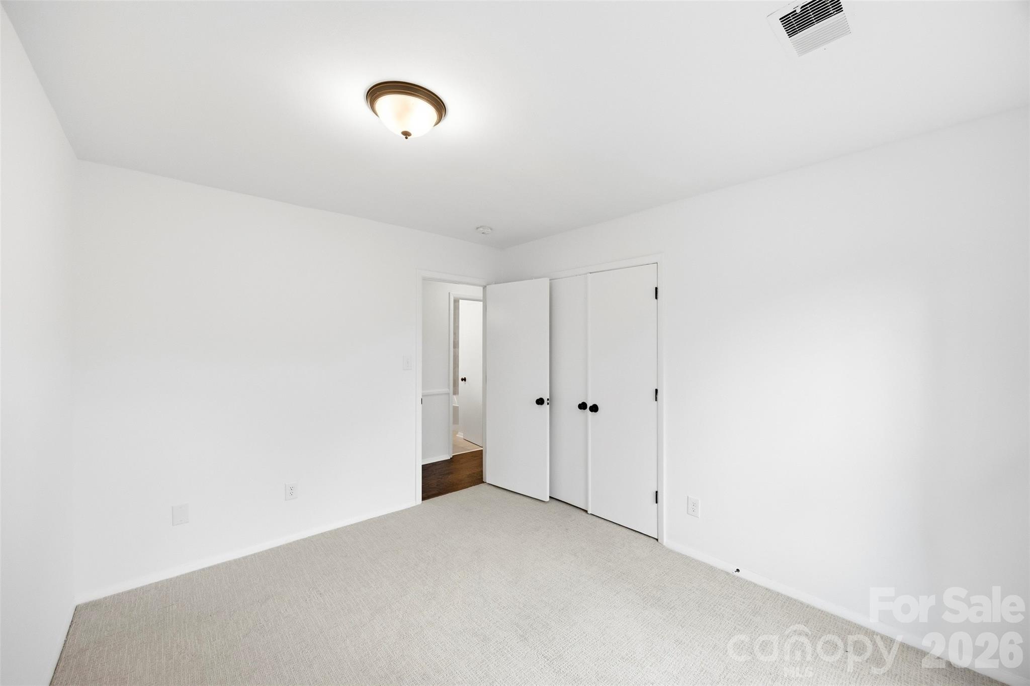 6924 Woodfield Drive Charlotte NC 28215