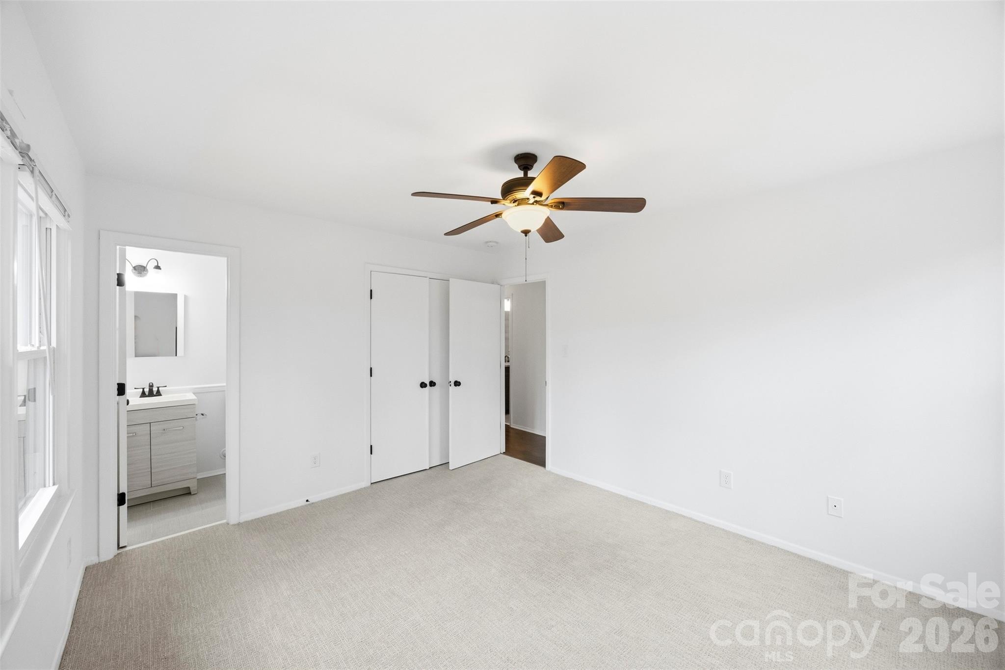 6924 Woodfield Drive Charlotte NC 28215