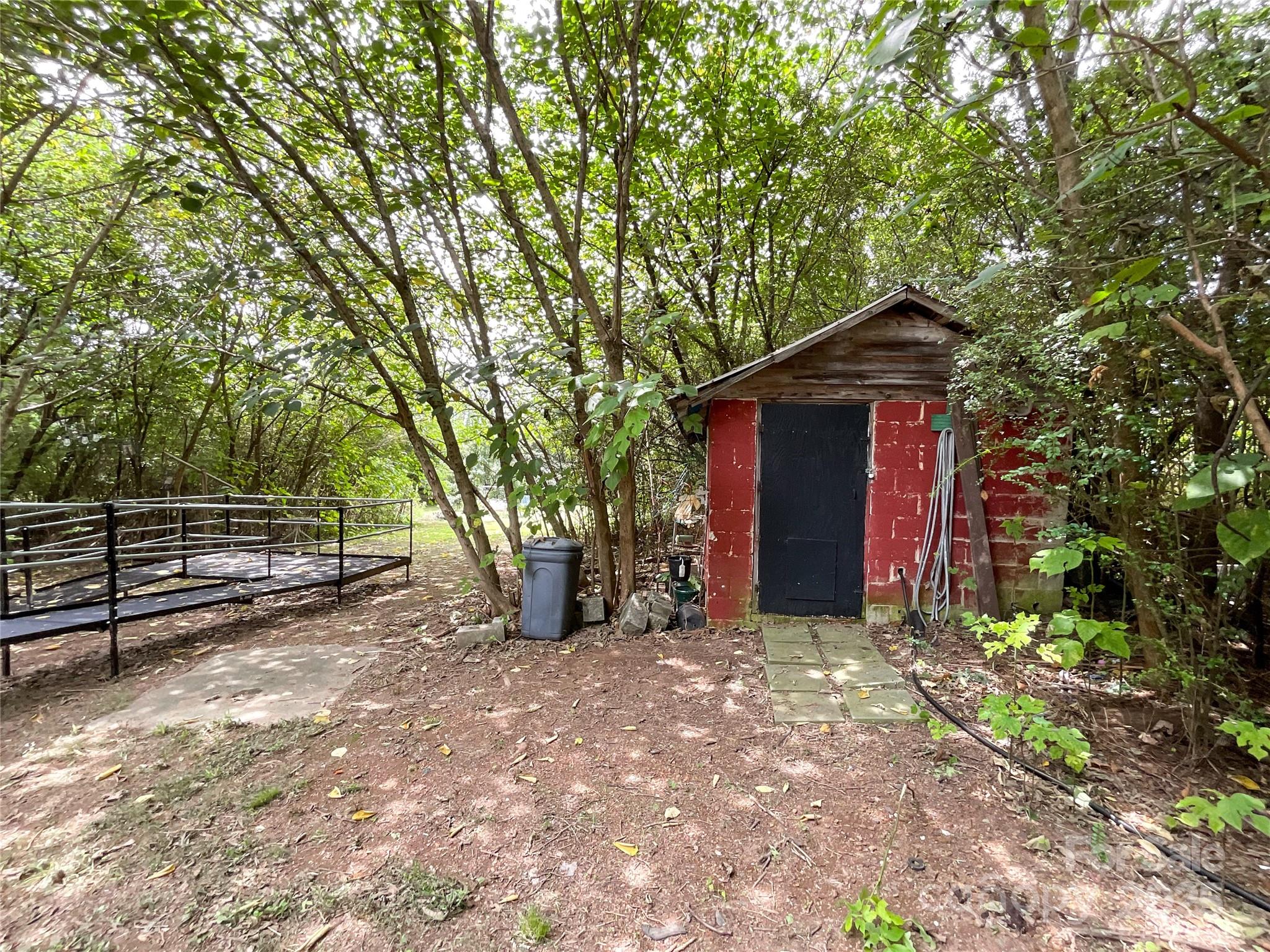 17837 Porter Hill Road Norwood NC 28128