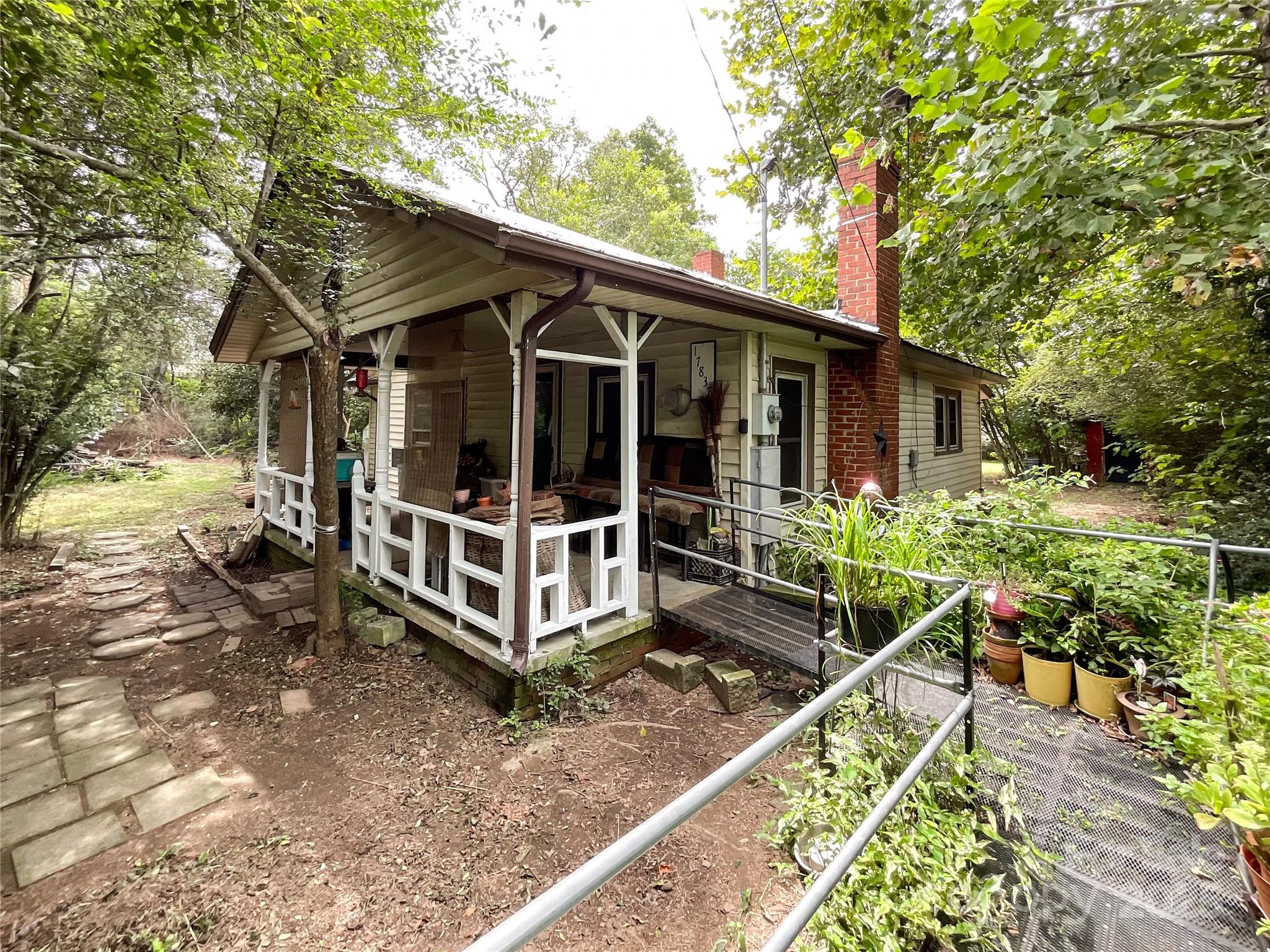 17837 Porter Hill Road Norwood NC 28128